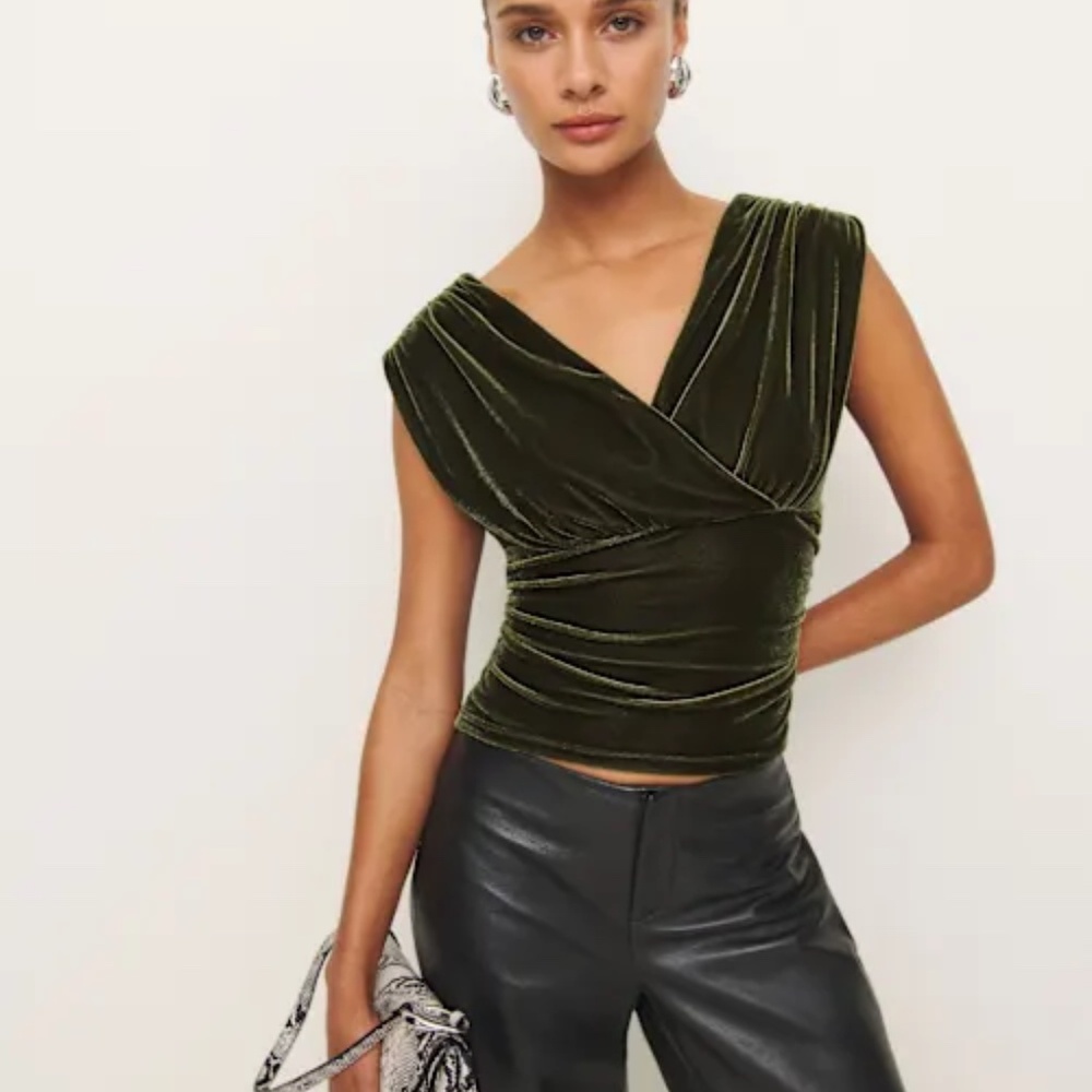 Reformation Amelia Knit Top Moss Green Velvet - Size S